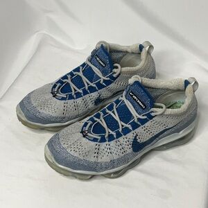Nike Air Vapormax Flyknit Pure Platinum Court Blue Sneakers